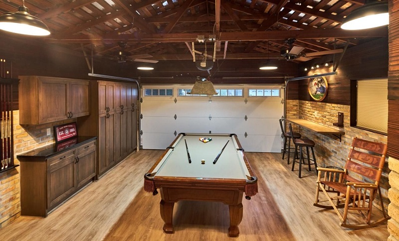 turn my garage into a game room