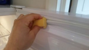How to clean fridge door rubber
