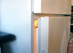 How to clean fridge door rubber? Amazing tricks