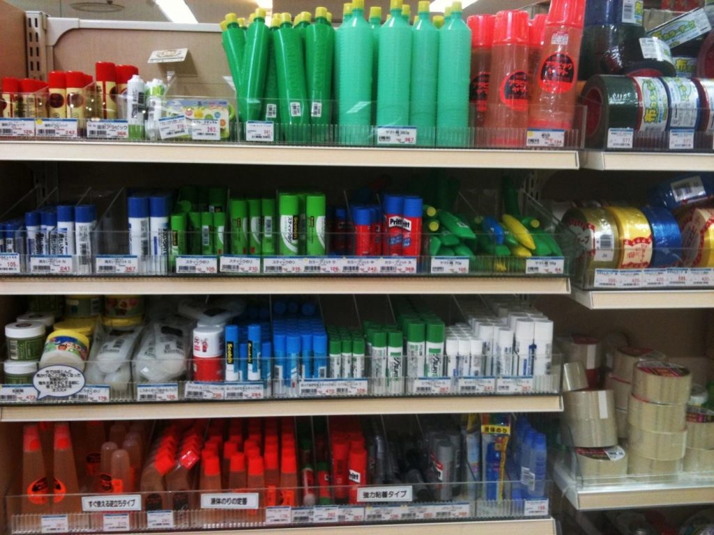 How to glue metals together successfully Creative House