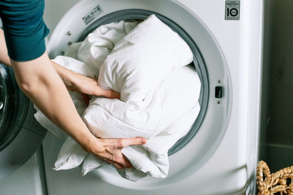 Tips for Washing Blankets in the Washing Machine
