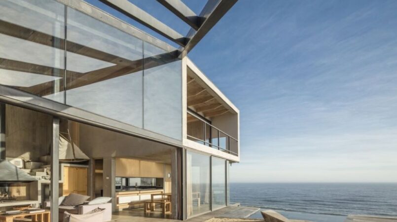 What is the style of beach architecture?